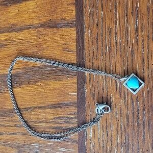 NWT Heart Necklace